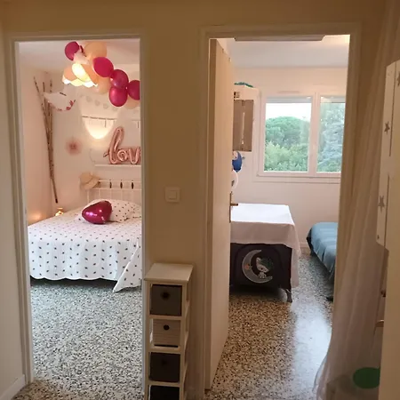 Apartment A Pied ! 150m Du Lavandou T3 Piscine