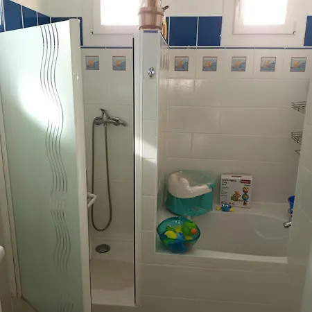 Apartment A Pied ! 150m Du Lavandou T3 Piscine *